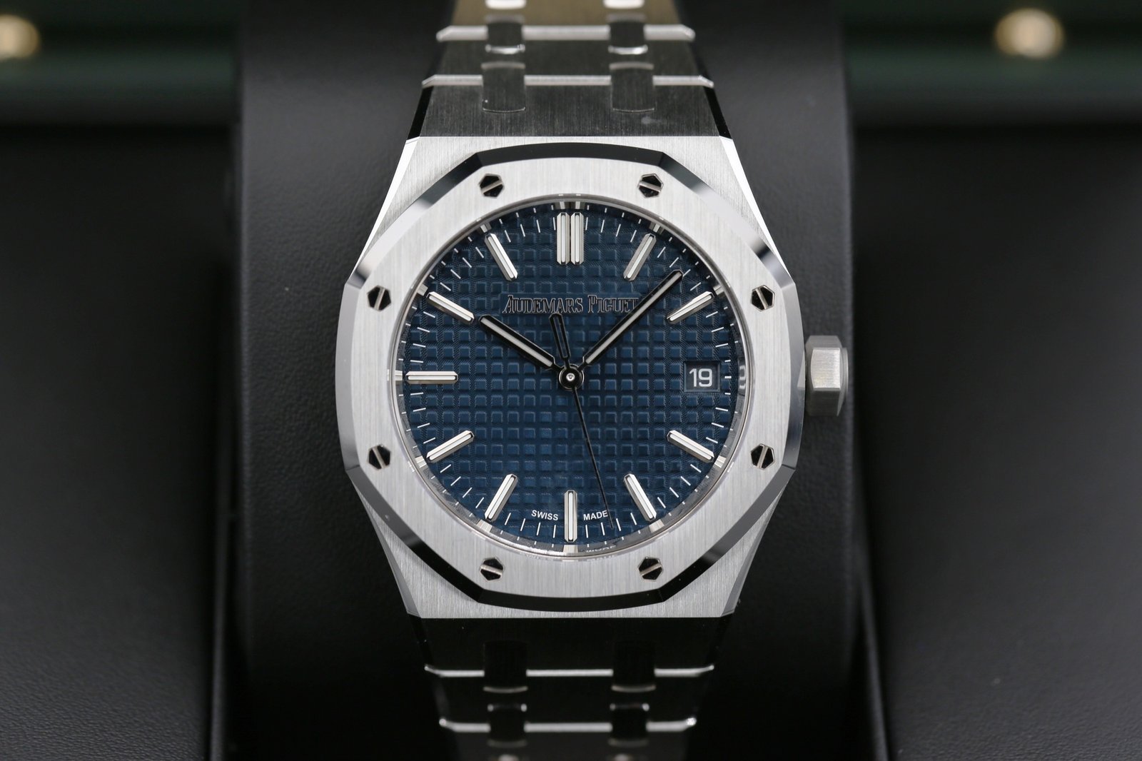Audemars Piguet 15550ST.OO.1356ST.06 Blue ROYAL OAK 37mm 2026