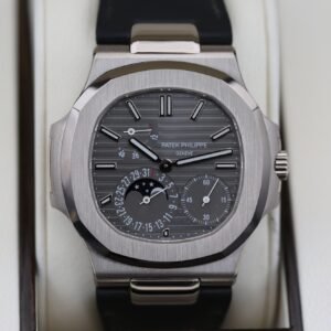Patek Philippe 5712G-001 Grey NAULITUS 40mm 2008