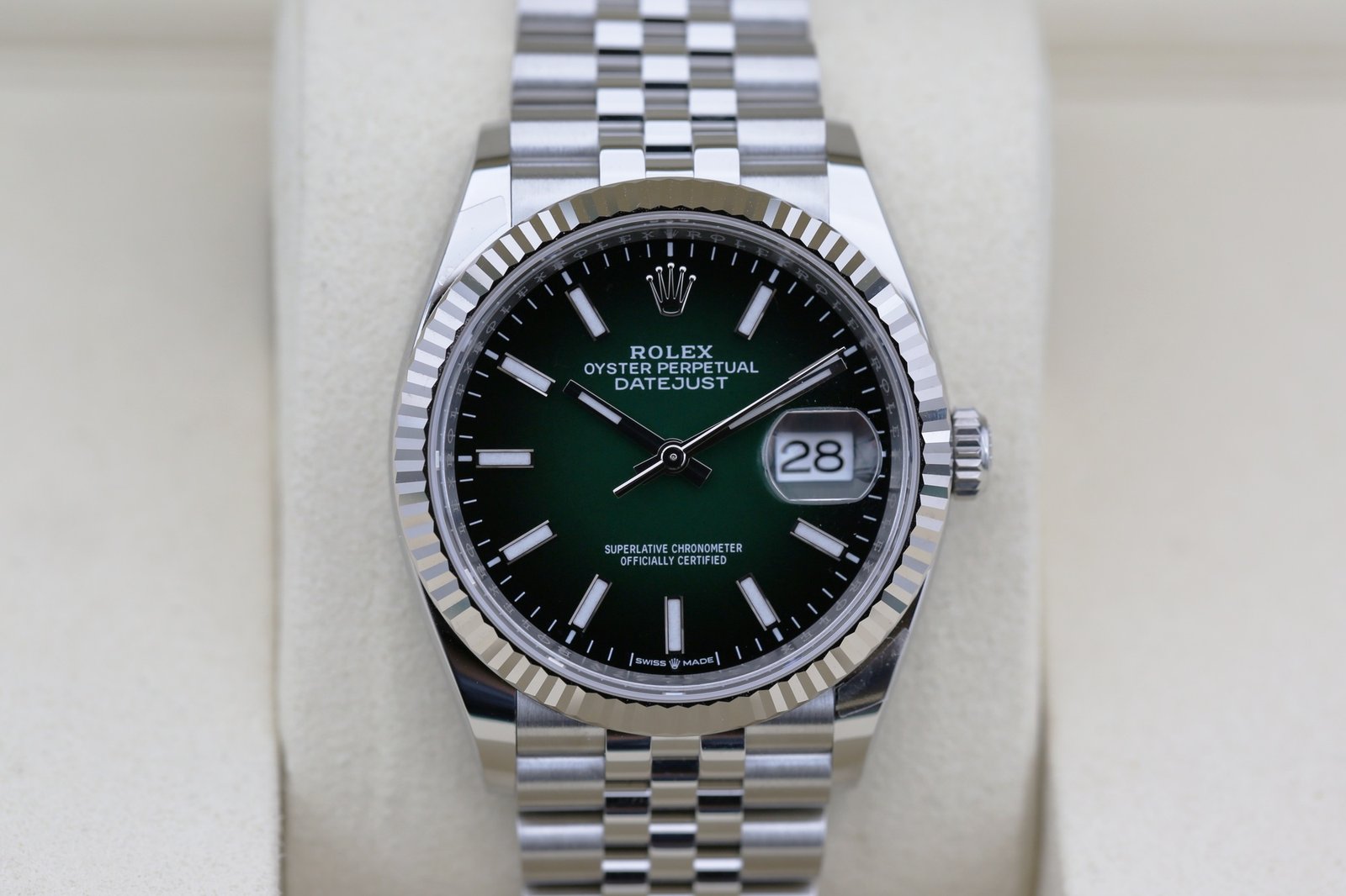 Rolex 126234 Green Ombré DATEJUST 36mm 2026
